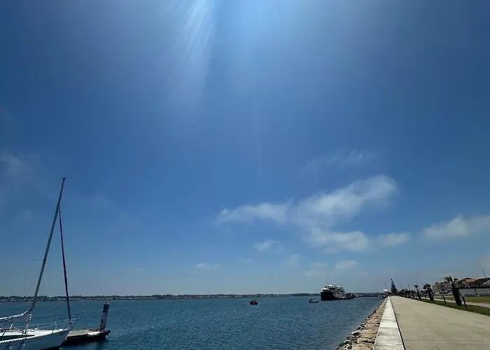 Premium & Pool 아파트