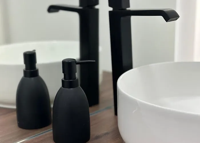 Premium & Pool 아파트